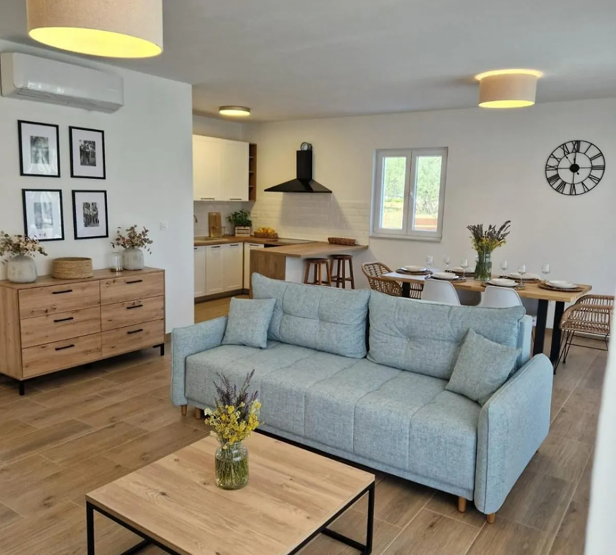 Villa Rustic House Konfidenca Weißenburg